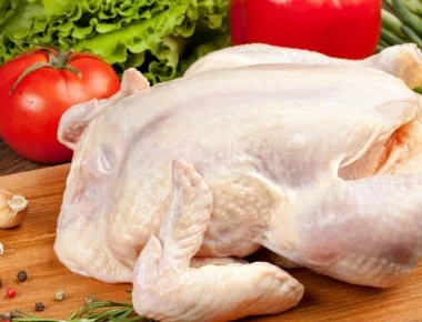 Το λάθος που πρέπει να αποφεύγετε στο ξεπάγωμα του κοτόπουλου